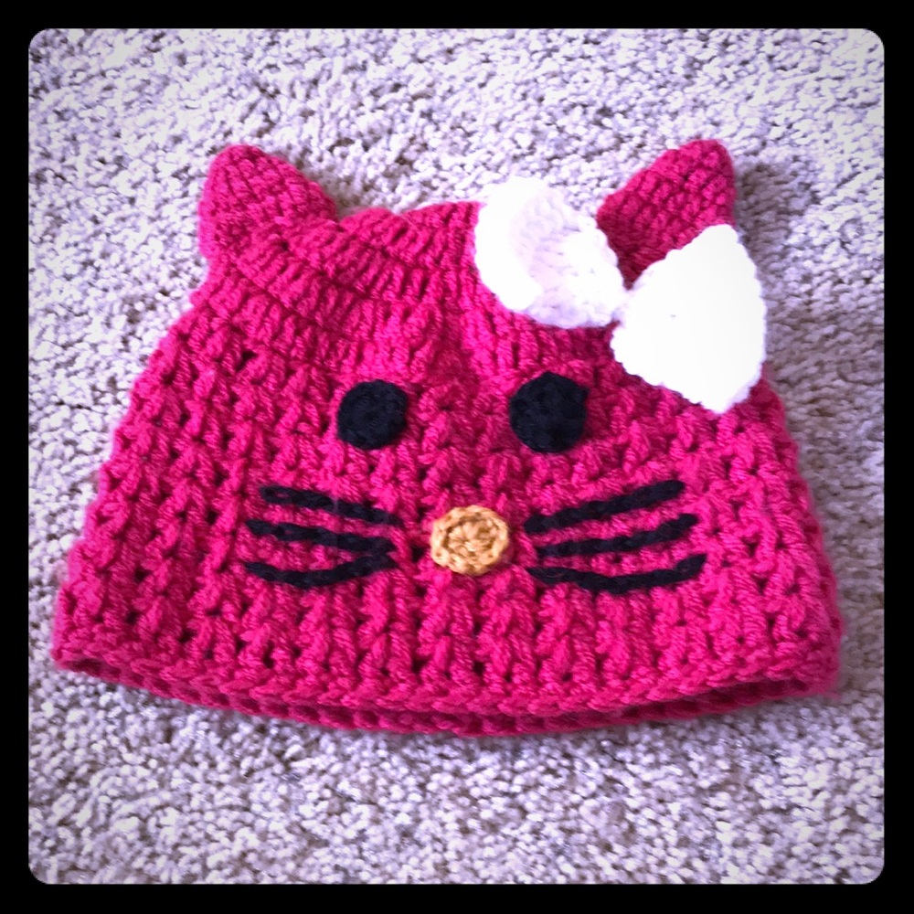 Hello Kitty Knitted Hat
